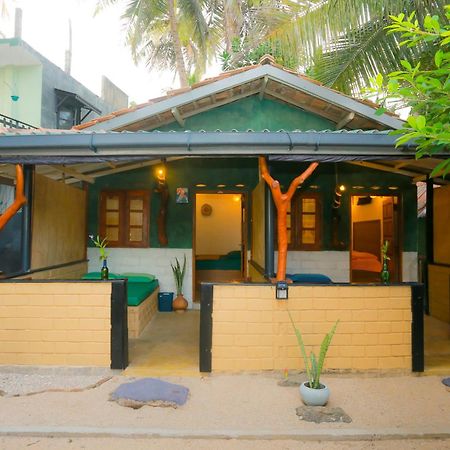 Rosa Shashi Cabanas Galle Bagian luar foto