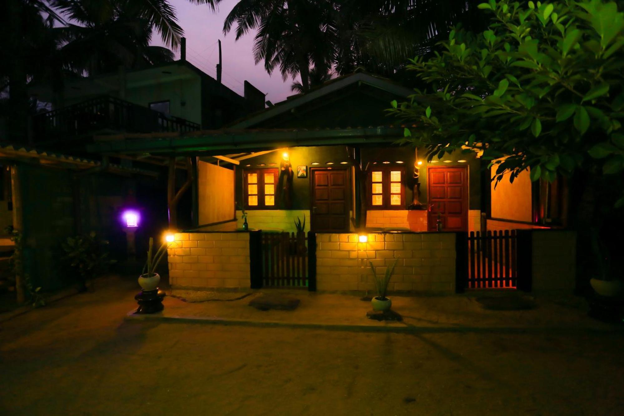 Rosa Shashi Cabanas Galle Bagian luar foto