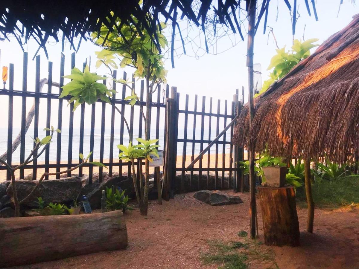Rosa Shashi Cabanas Galle Bagian luar foto